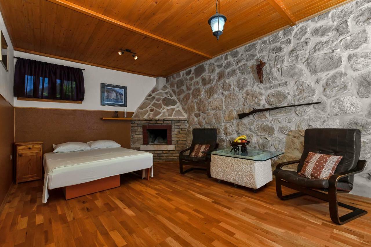 Holiday Home Duje Veliko Brdo  Dış mekan fotoğraf